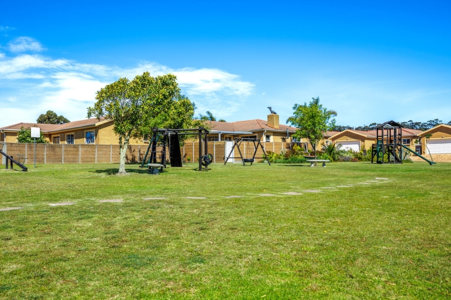 3 Bedroom Property for Sale in Sonstraal Heights Western Cape